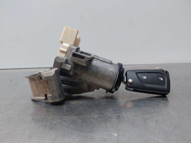 Recambio de antirrobo para peugeot 108 1.0 vti 72 referencia OEM IAM 1612417180  