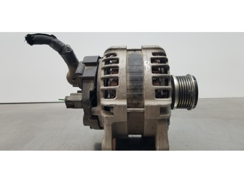 Recambio de alternador para nissan qashqai (j11) visia referencia OEM IAM 231004EA0A  