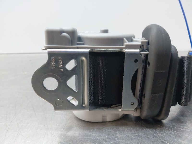 Recambio de cinturon seguridad trasero derecho para peugeot 108 1.0 vti 72 referencia OEM IAM B0008722XX 733600H020 