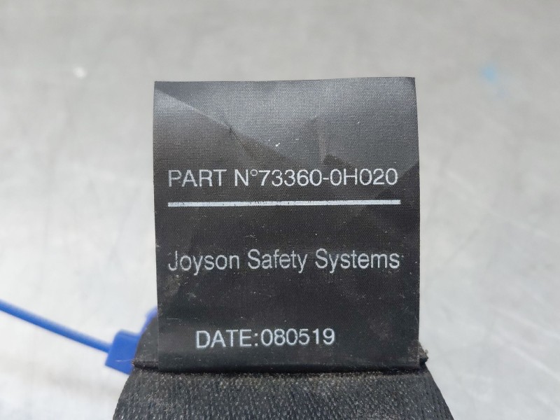 Recambio de cinturon seguridad trasero derecho para peugeot 108 1.0 vti 72 referencia OEM IAM B0008722XX 733600H020 