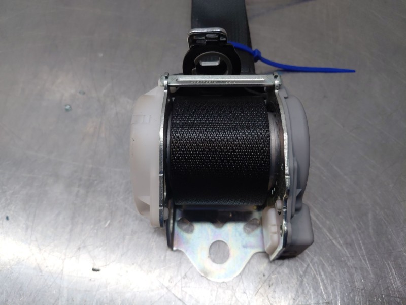 Recambio de cinturon seguridad trasero izquierdo para peugeot 108 1.0 vti 72 referencia OEM IAM B0008723XX 733700H020 