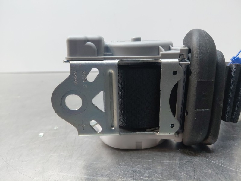 Recambio de cinturon seguridad trasero izquierdo para peugeot 108 1.0 vti 72 referencia OEM IAM B0008723XX 733700H020 