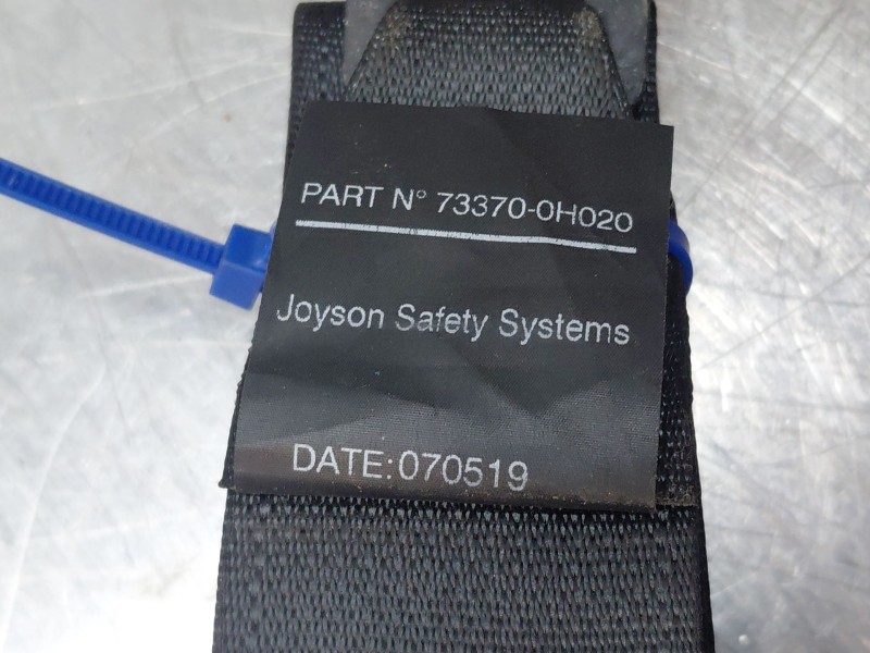 Recambio de cinturon seguridad trasero izquierdo para peugeot 108 1.0 vti 72 referencia OEM IAM B0008723XX 733700H020 