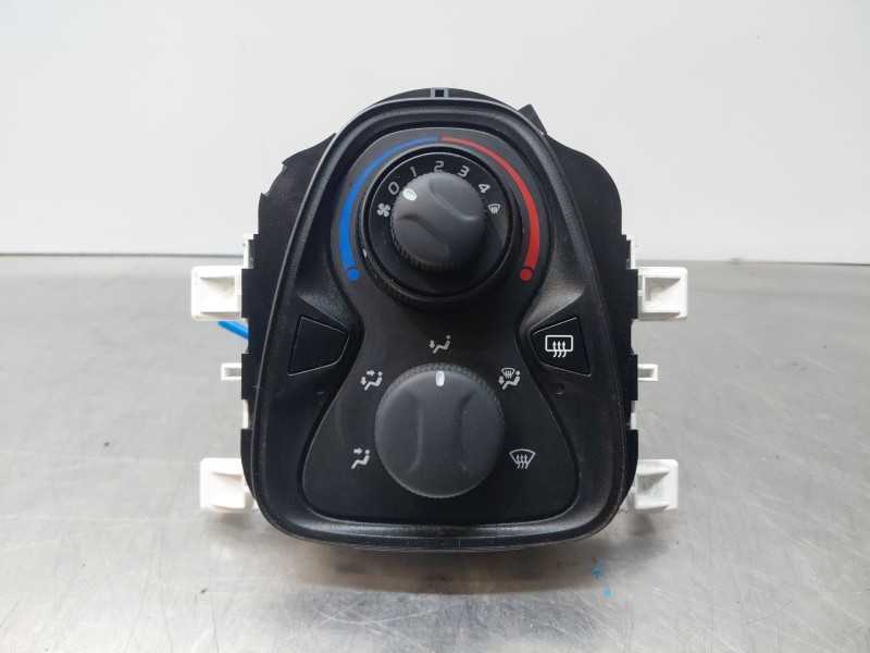 Recambio de mando climatizador para peugeot 108 1.0 vti 72 referencia OEM IAM 1611305980  