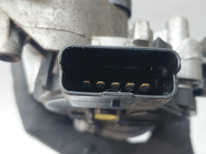 Recambio de motor limpia delantero para peugeot 108 1.0 vti 72 referencia OEM IAM B000779580  