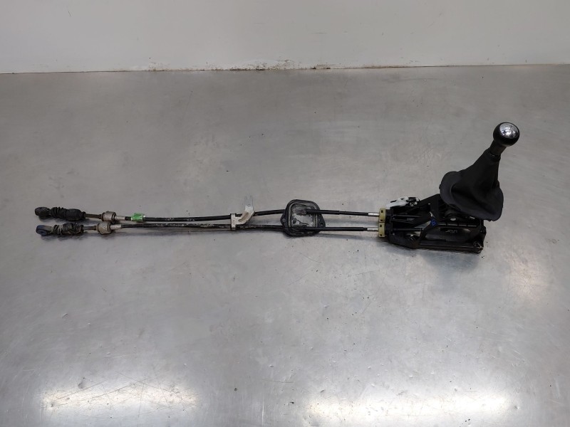 Recambio de palanca cambio para peugeot 108 1.0 vti 72 referencia OEM IAM B000806680  