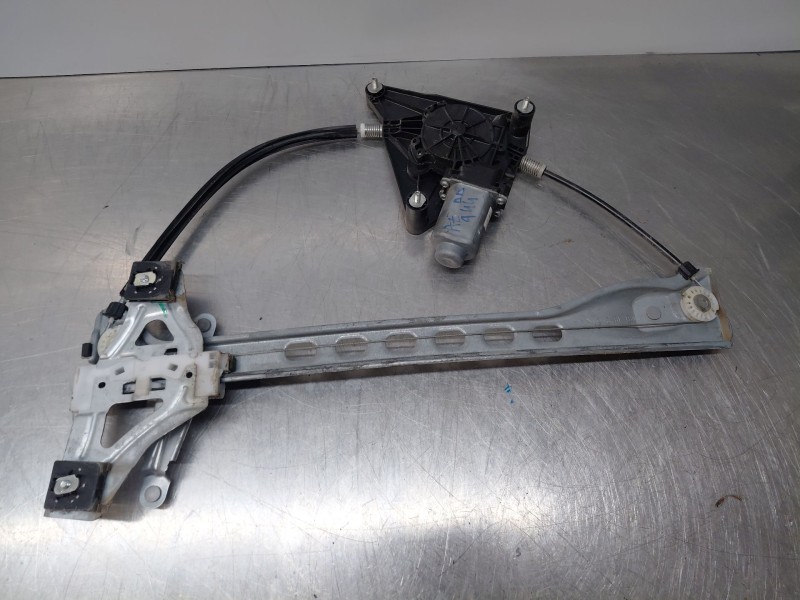 Recambio de elevalunas delantero derecho para peugeot 108 1.0 vti 72 referencia OEM IAM B000878280  
