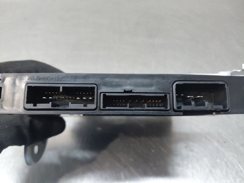 Recambio de modulo electronico para peugeot 108 1.0 vti 72 referencia OEM IAM 892600H030  