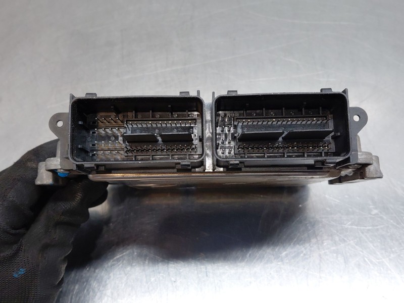 Recambio de centralita motor uce para ford fiesta (ccn) confort referencia OEM IAM 0261S12487 F1B112A650ALB E1BA12B684AA