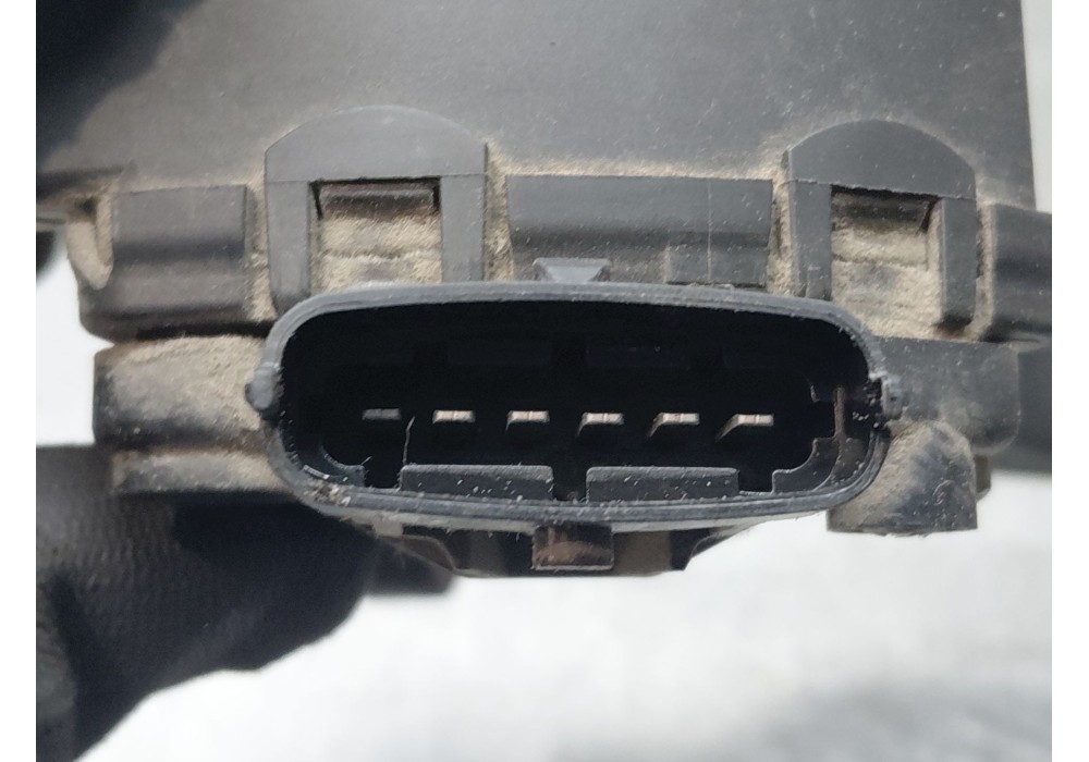 Recambio de pedal acelerador para kia cee´d hatchback (ed) 1.6 crdi 90 referencia OEM IAM 327002R300  