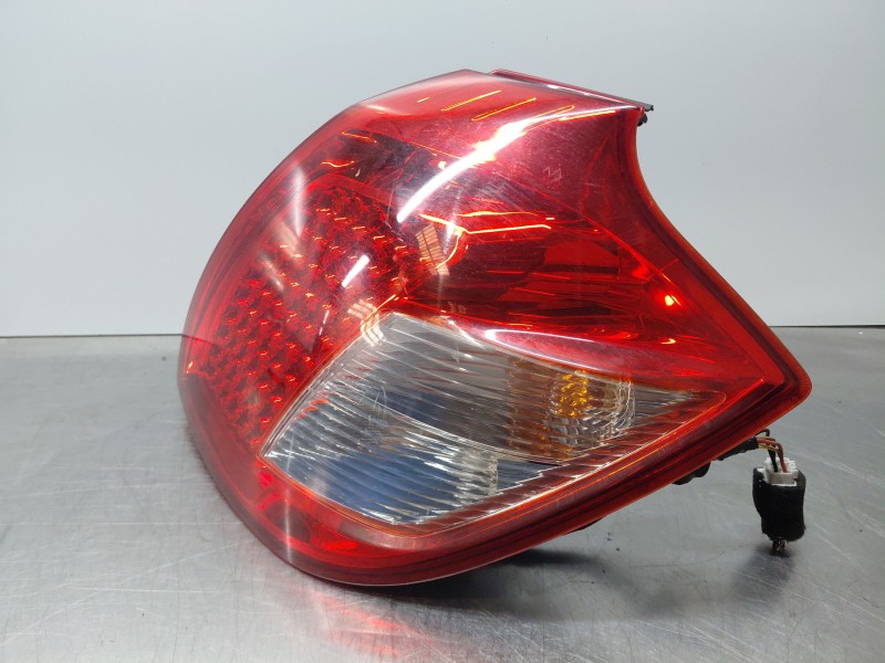 Recambio de piloto trasero derecho para kia cee´d hatchback (ed) 1.6 crdi 90 referencia OEM IAM 924021H050  