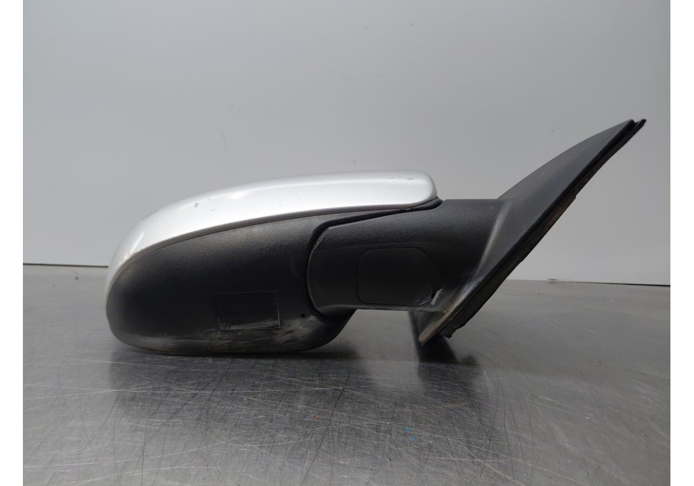 Recambio de retrovisor derecho para kia cee´d hatchback (ed) 1.6 crdi 90 referencia OEM IAM 876201H155  