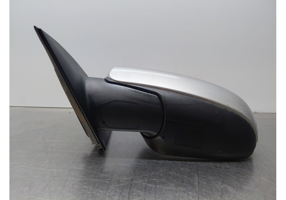 Recambio de retrovisor izquierdo para kia cee´d hatchback (ed) 1.6 crdi 90 referencia OEM IAM 876101H255  