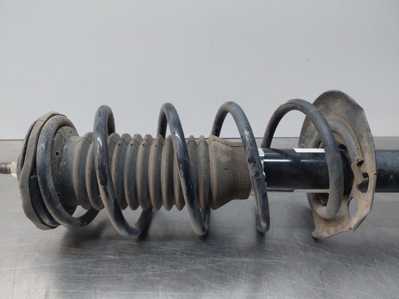 Recambio de amortiguador delantero derecho para peugeot 108 1.0 vti 72 referencia OEM IAM B000771380  