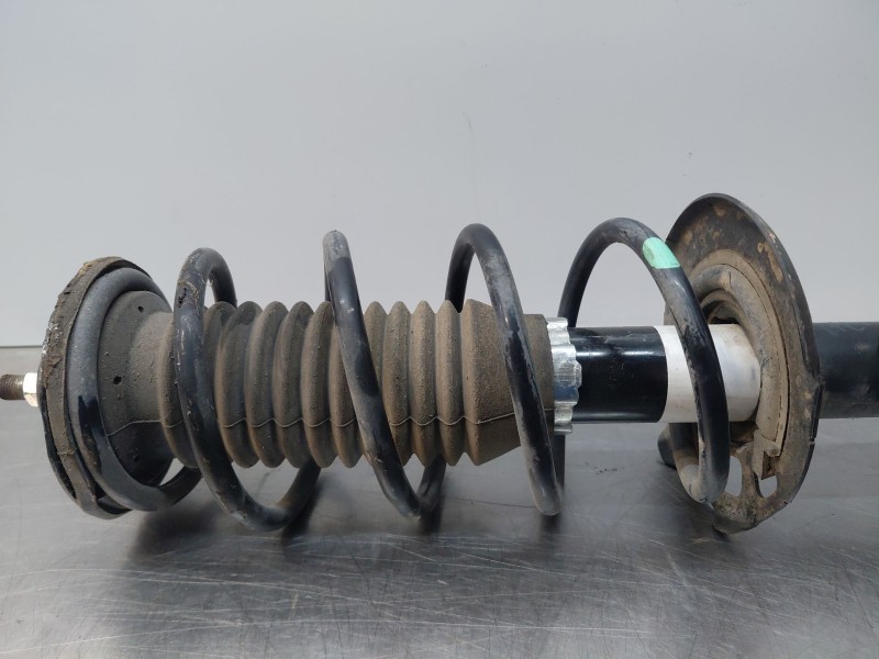 Recambio de amortiguador delantero izquierdo para peugeot 108 1.0 vti 72 referencia OEM IAM B000771480  