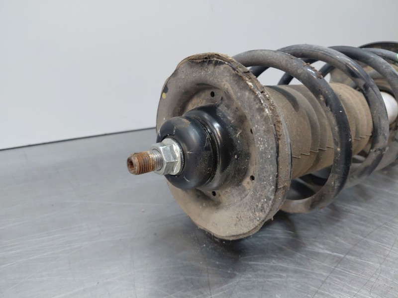 Recambio de amortiguador delantero izquierdo para peugeot 108 1.0 vti 72 referencia OEM IAM B000771480  