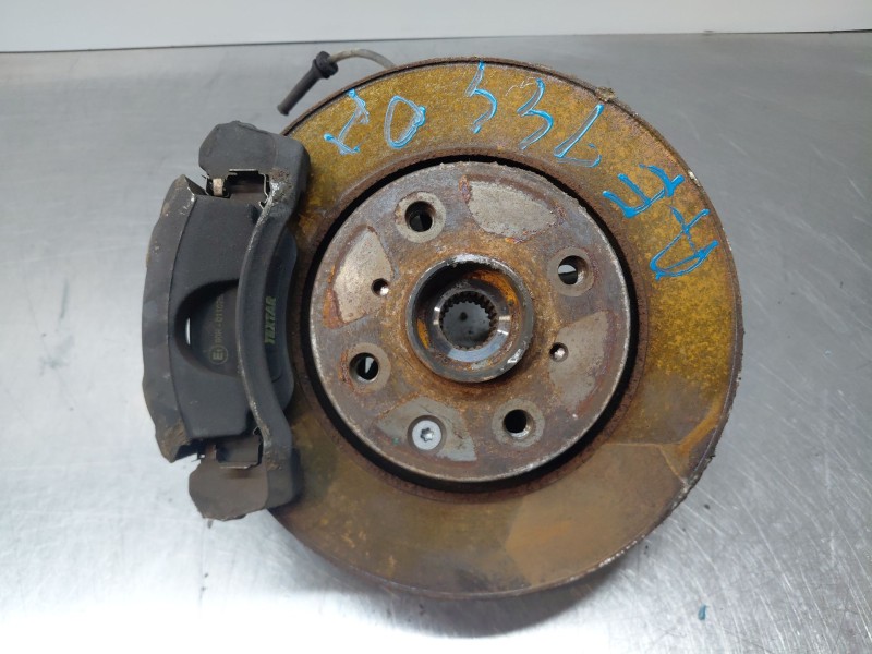 Recambio de mangueta delantera izquierda para peugeot 108 1.0 vti 72 referencia OEM IAM B000905680  