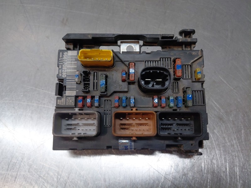 Recambio de caja reles / fusibles para peugeot 307 sw (3h) 1.6 hdi 90 referencia OEM IAM 9661708280  