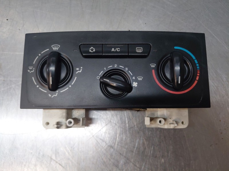 Recambio de mando climatizador para peugeot 307 sw (3h) 1.6 hdi 90 referencia OEM IAM 6451VN  
