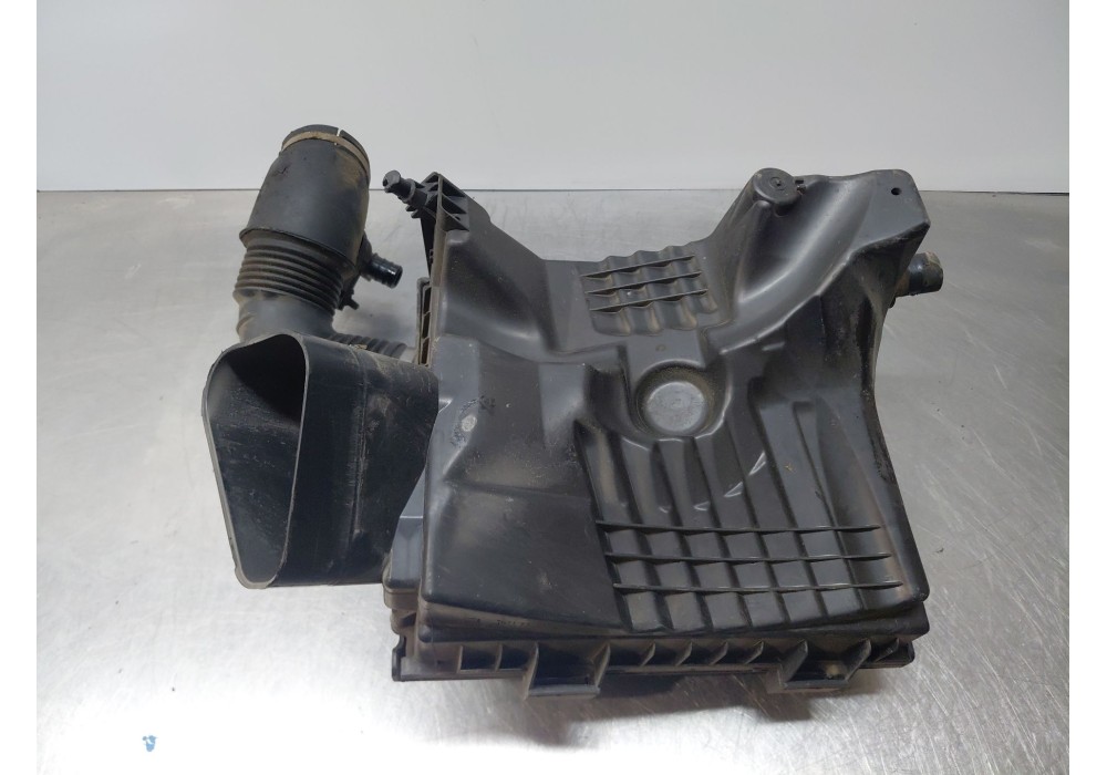 Recambio de filtro aire para opel insignia a (g09) 2.0 cdti 4x4 (68) referencia OEM IAM 13296368 834165 