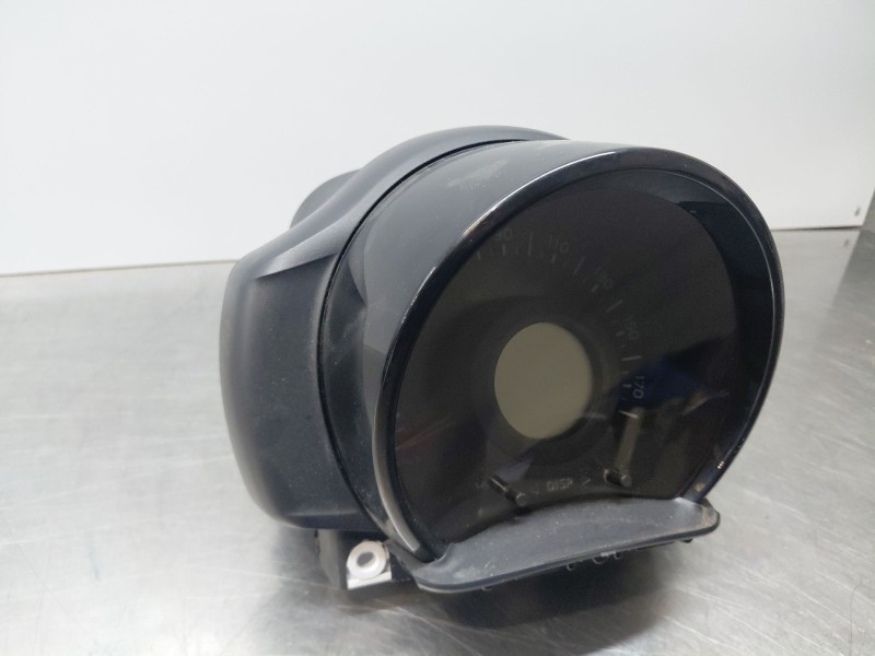 Recambio de cuadro instrumentos para peugeot 108 1.0 vti 72 referencia OEM IAM B000777980  