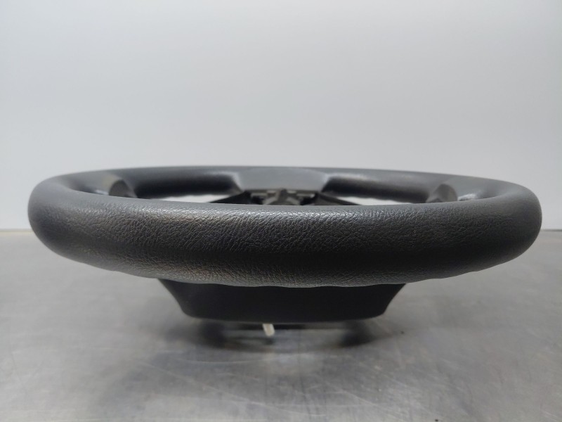 Recambio de volante para peugeot 108 1.0 vti 72 referencia OEM IAM B0007577ZD  