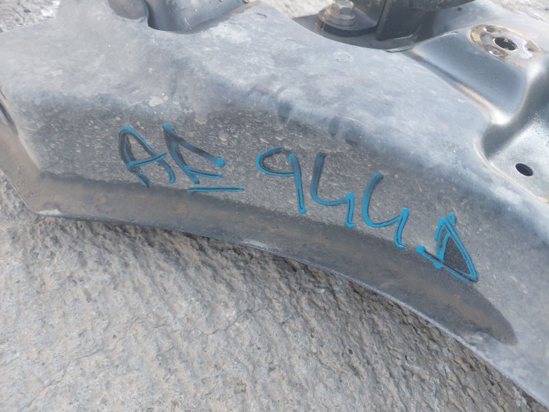 Recambio de puente delantero para peugeot 108 1.0 vti 72 referencia OEM IAM B000807780  