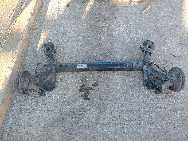 Recambio de puente trasero para ford fiesta (ccn) confort referencia OEM IAM 5212628  