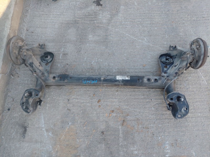 Recambio de puente trasero para ford fiesta vi (cb1, ccn) 1.6 tdci referencia OEM IAM 1805867  