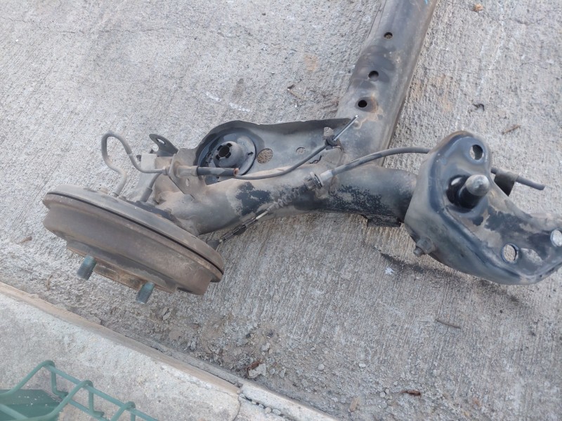 Recambio de puente trasero para ford fiesta vi (cb1, ccn) 1.6 tdci referencia OEM IAM 1805867  