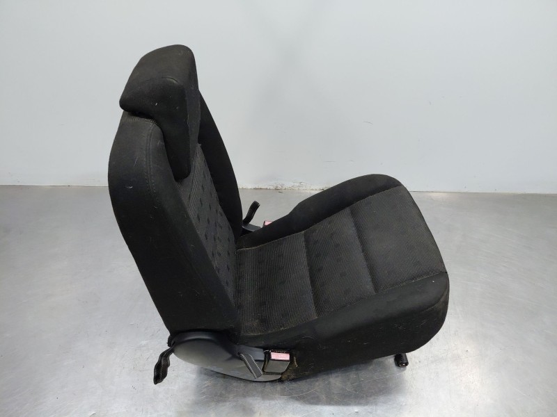 Recambio de asientos trasero izquierdo para peugeot 307 sw (3h) 2.0 hdi 90 referencia OEM IAM 8845PK  