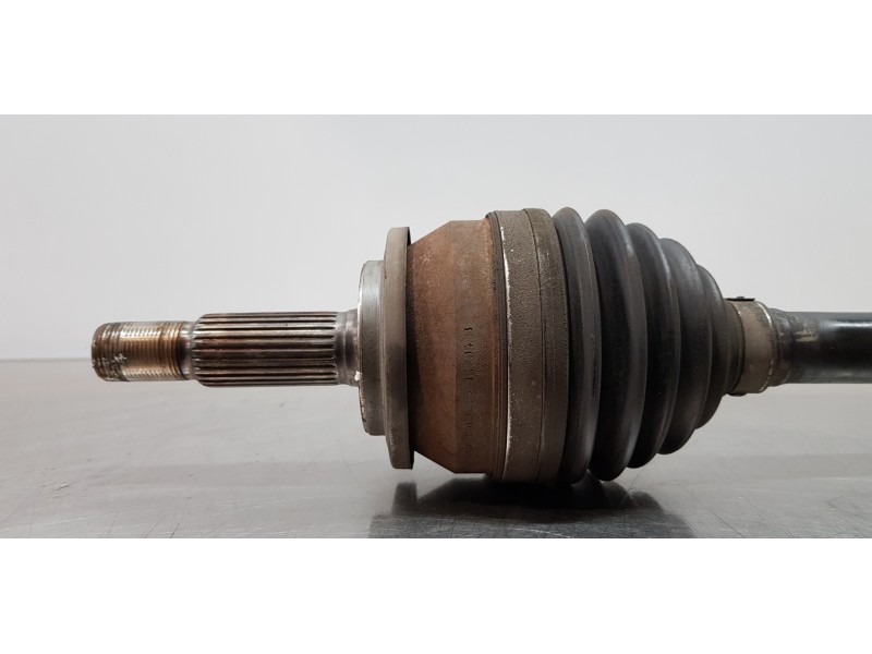 Recambio de transmision delantera izquierda para toyota auris active referencia OEM IAM 4342002E60   Recambio de transmision delantera izquierda para toyota auris active referencia OEM IAM 4342002E60