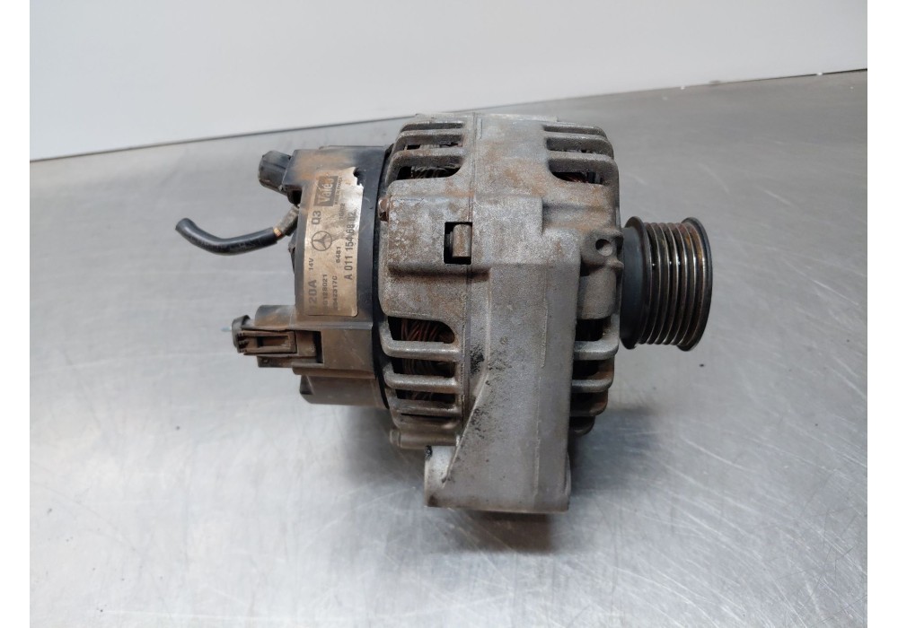 Recambio de alternador para mercedes-benz clase c (w203) sportcoupe kompressor referencia OEM IAM A0111547202 A0111546802 