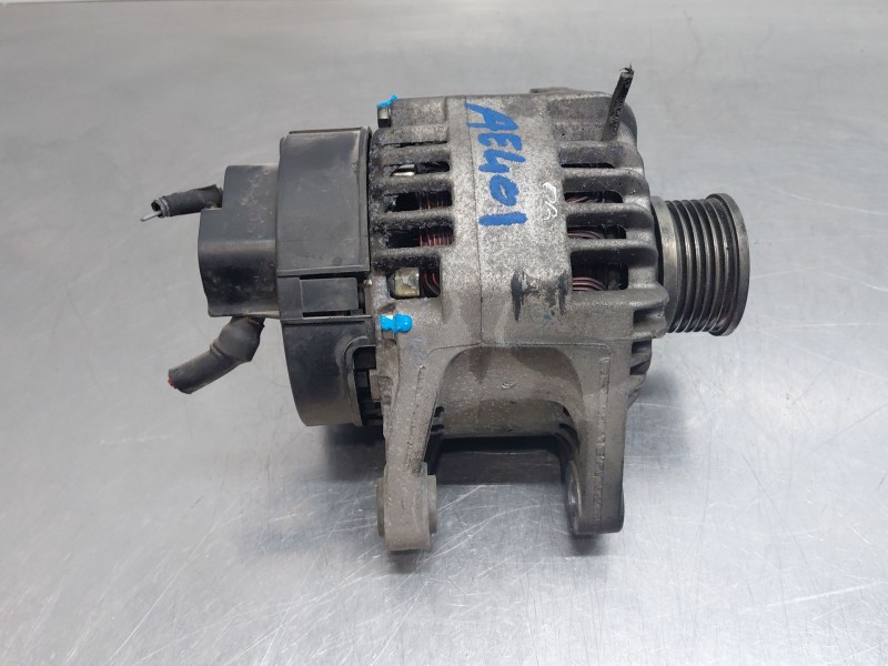 Recambio de alternador para fiat bravo (198) active referencia OEM IAM 51727338  