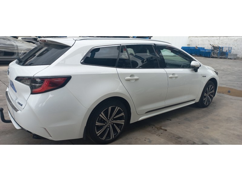 toyota corolla touring sports (e21) del año 2024