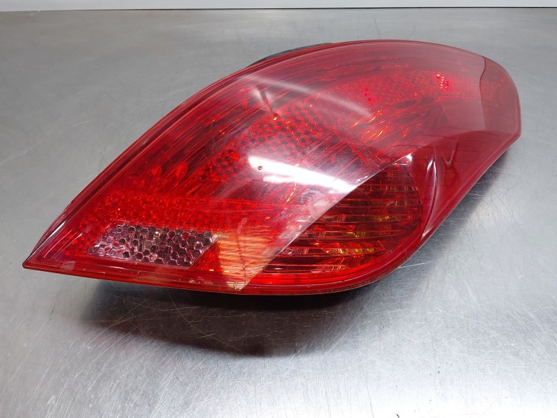 Recambio de piloto trasero derecho para peugeot 308 i (4a_, 4c_) 1.6 hdi referencia OEM IAM 6351CV  