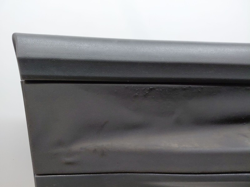 Recambio de guarnecido tapizado puerta delantera izquierda para volkswagen polo iv (9n_, 9a_) 1.2 12v referencia OEM IAM   