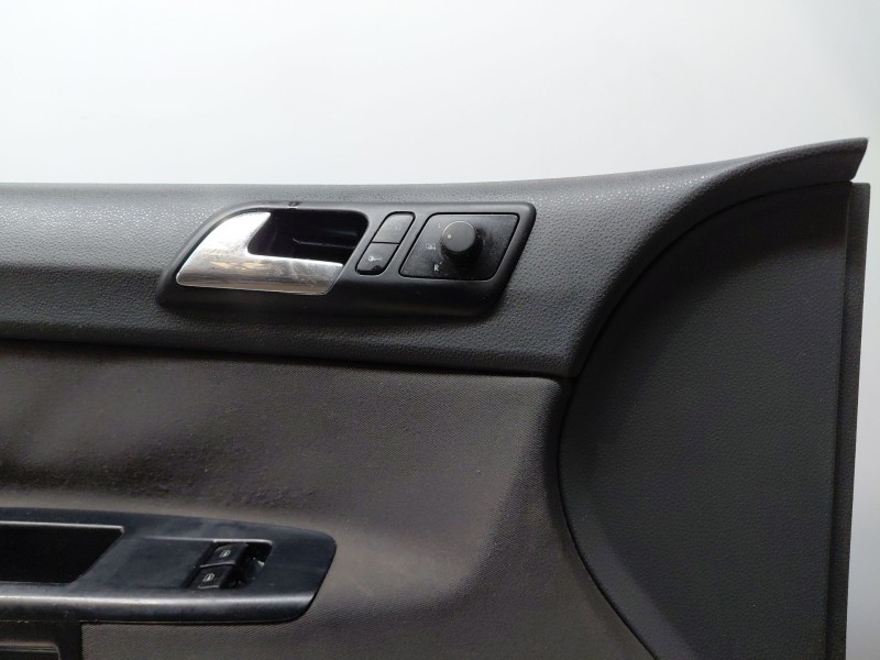 Recambio de guarnecido tapizado puerta delantera izquierda para volkswagen polo iv (9n_, 9a_) 1.2 12v referencia OEM IAM   