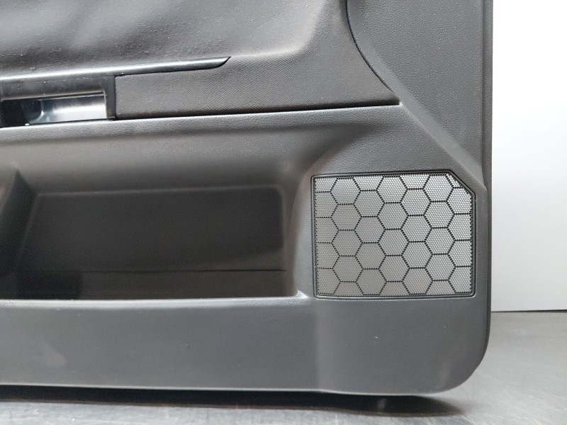 Recambio de guarnecido tapizado puerta delantera izquierda para volkswagen polo iv (9n_, 9a_) 1.2 12v referencia OEM IAM   