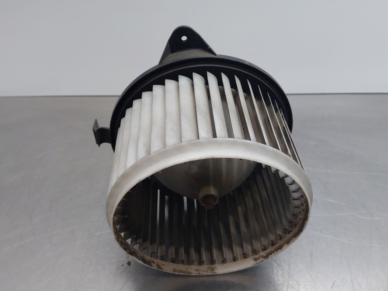 Recambio de motor calefaccion para fiat bravo (198) active referencia OEM IAM 77364388  