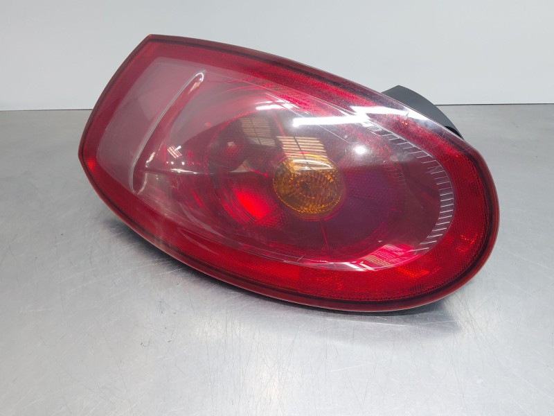 Recambio de piloto trasero izquierdo para fiat bravo (198) active referencia OEM IAM 51757544  