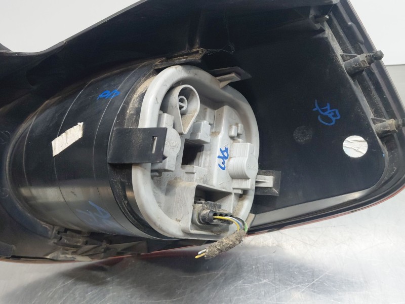 Recambio de piloto trasero izquierdo para fiat bravo (198) active referencia OEM IAM 51757544  
