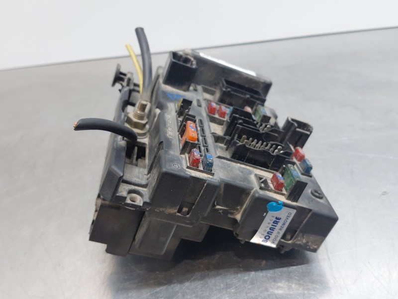 Recambio de caja reles / fusibles para peugeot 307 break (3e) 2.0 hdi 110 referencia OEM IAM 9650664080  