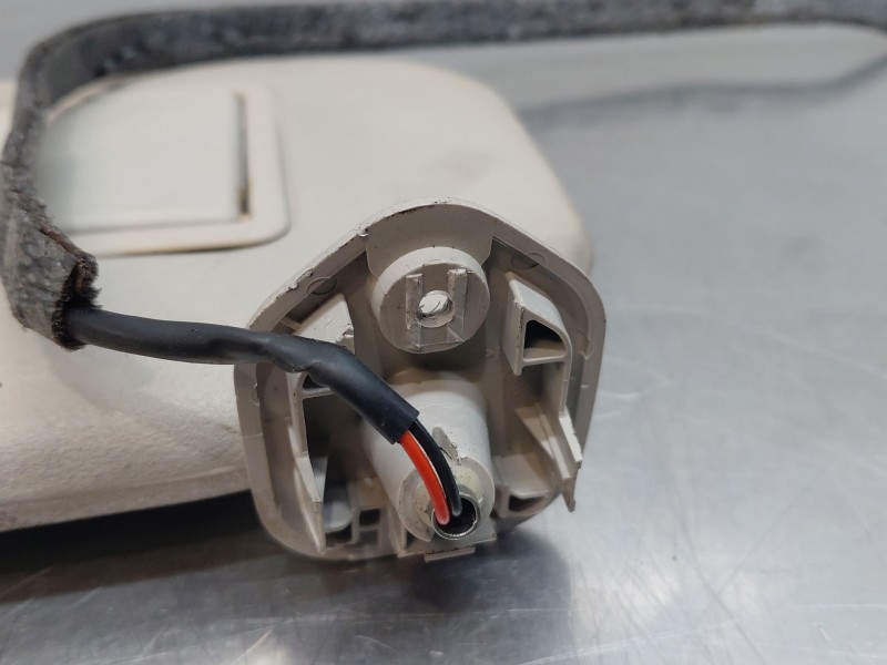 Recambio de parasol izquierdo para peugeot 307 break (3e) 2.0 hdi 110 referencia OEM IAM 8143HS  