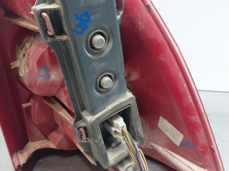 Recambio de piloto trasero izquierdo para peugeot 307 break (3e) 2.0 hdi 110 referencia OEM IAM 6350Q6  