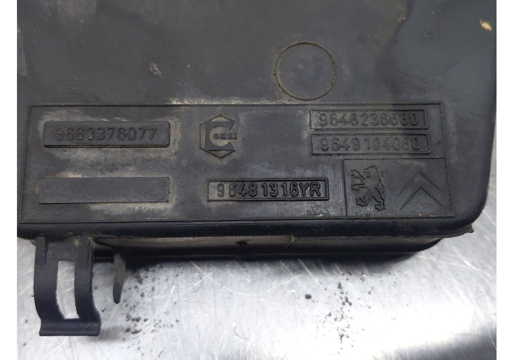 Recambio de soporte rueda repuesto para peugeot 307 break (3e) 2.0 hdi 110 referencia OEM IAM 673504  
