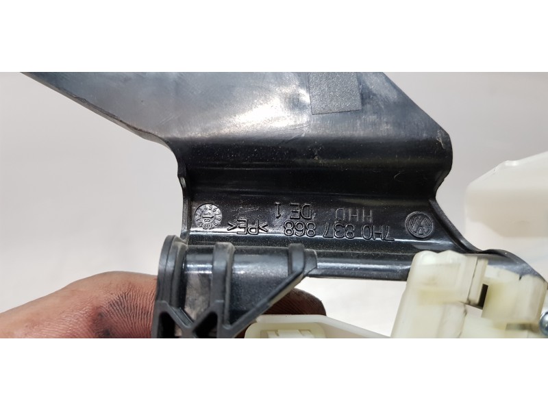Recambio de cerradura puerta delantera derecha para volkswagen t6 transporter furgón referencia OEM IAM 7E1837016B  