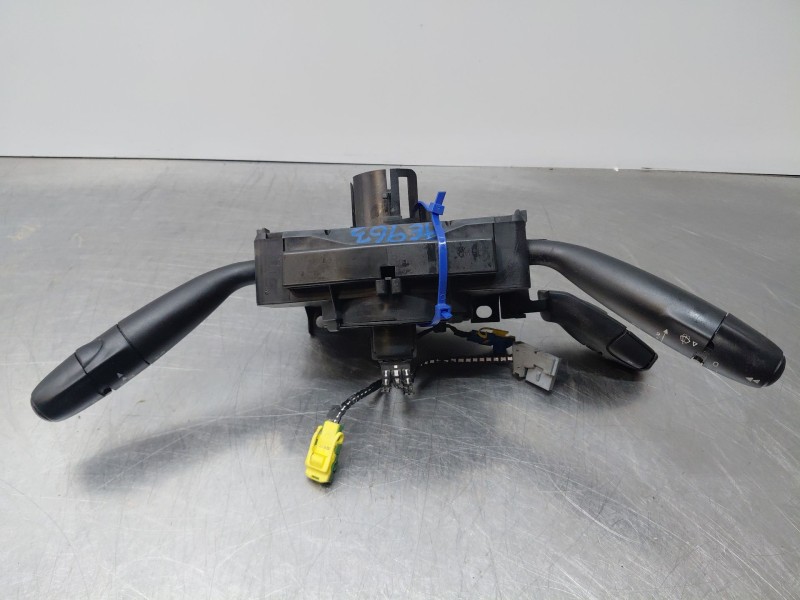 Recambio de mando multifuncion para peugeot 307 sw (3h) 2.0 hdi 90 referencia OEM IAM 624274  