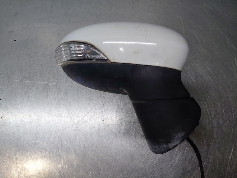 Recambio de retrovisor derecho para ford fiesta vi (cb1, ccn) 1.6 tdci referencia OEM IAM 1753801  