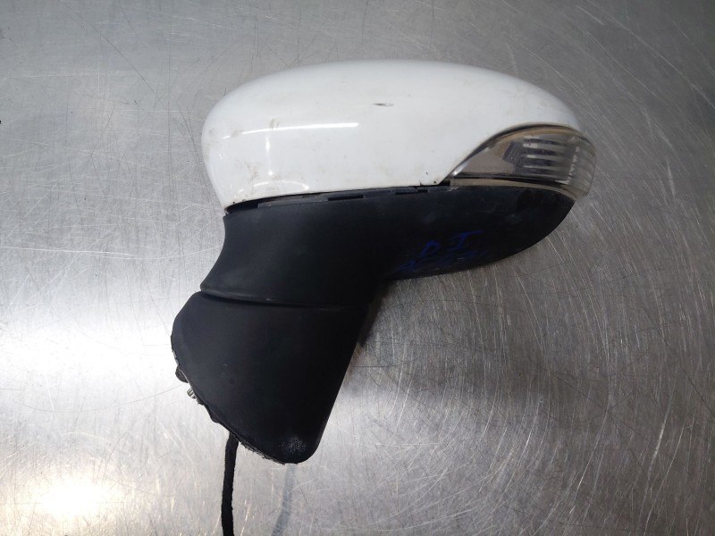 Recambio de retrovisor izquierdo para ford fiesta vi (cb1, ccn) 1.6 tdci referencia OEM IAM 1753824  